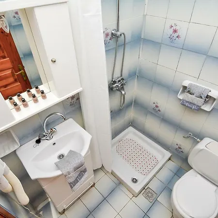 Alex-giannis Apartments, *