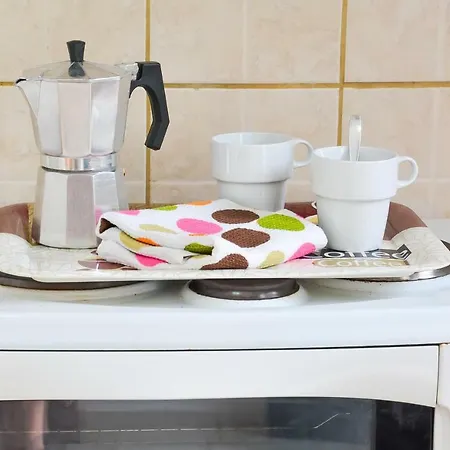 Alex-giannis Apartments, アパート バルバティ