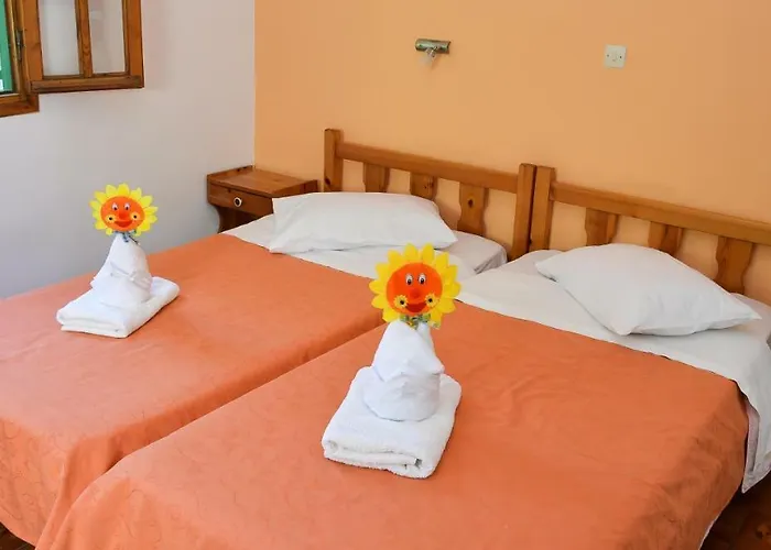 Alex-giannis Apartments, Барбати