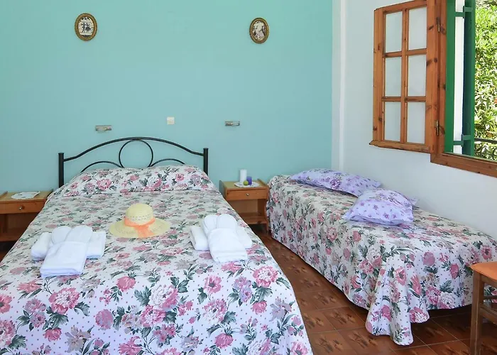 Alex-giannis Apartments, * Барбати