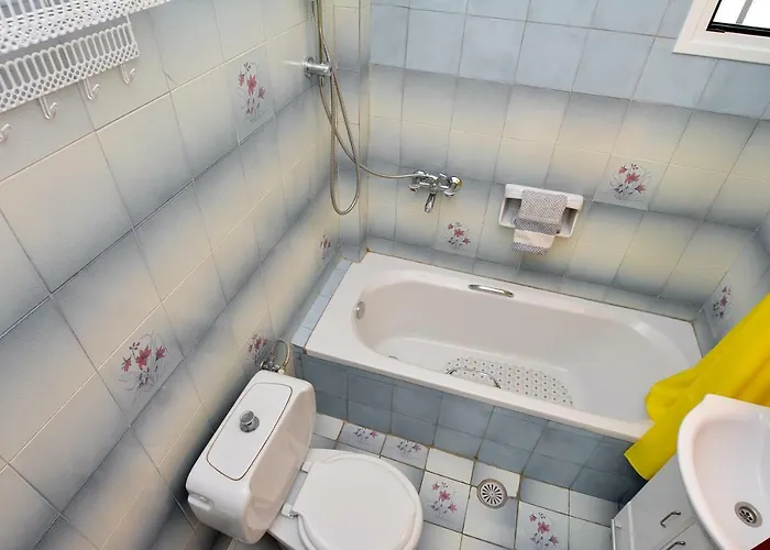 Апартаменты Alex-giannis Apartments, Барбати