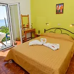 アパート Alex-giannis Apartments,