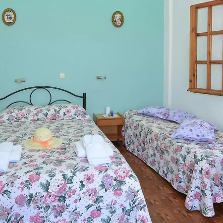 Alex-giannis Apartments, * Barbati