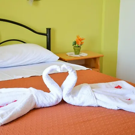 Alex-giannis Apartments, Apartman Barbáti